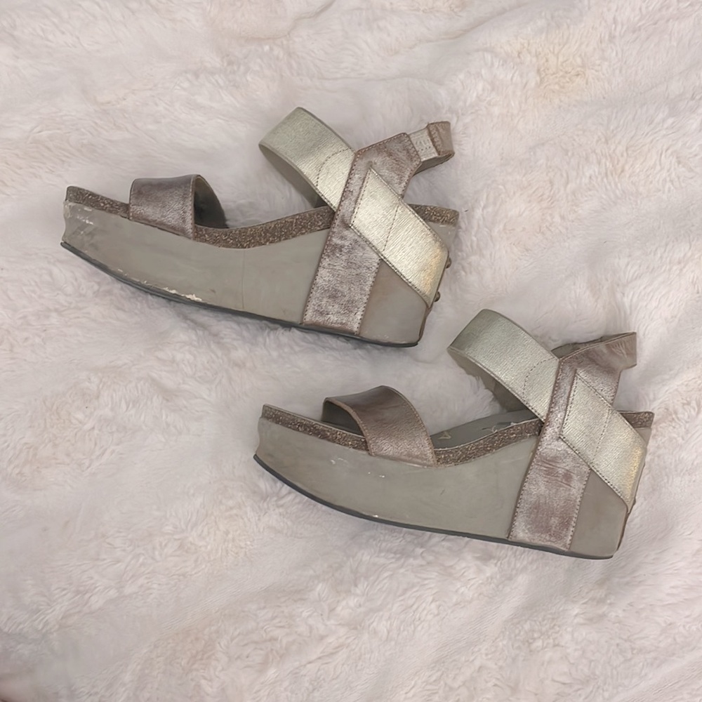 OTBT WEDGE WOMENS BUSHNELL SANDAL - Picture 3 of 9